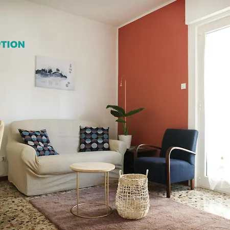 Flat Barbariga 12 *