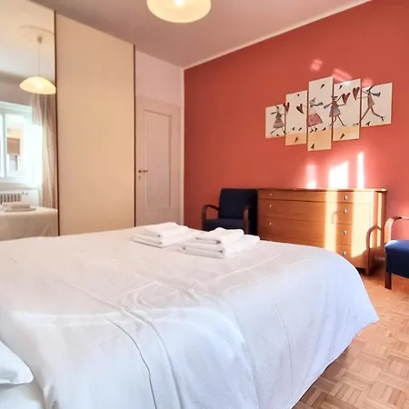 Flat Barbariga 12 * Trieste